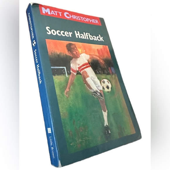 Soccer Halfback by Matt Christopher - Picture 2 of 5